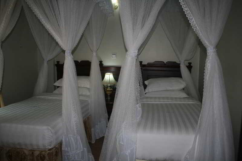 Mc-Elly'S Hotel Аруша Екстер'єр фото