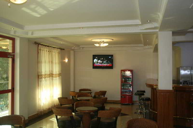 Mc-Elly'S Hotel Аруша Екстер'єр фото